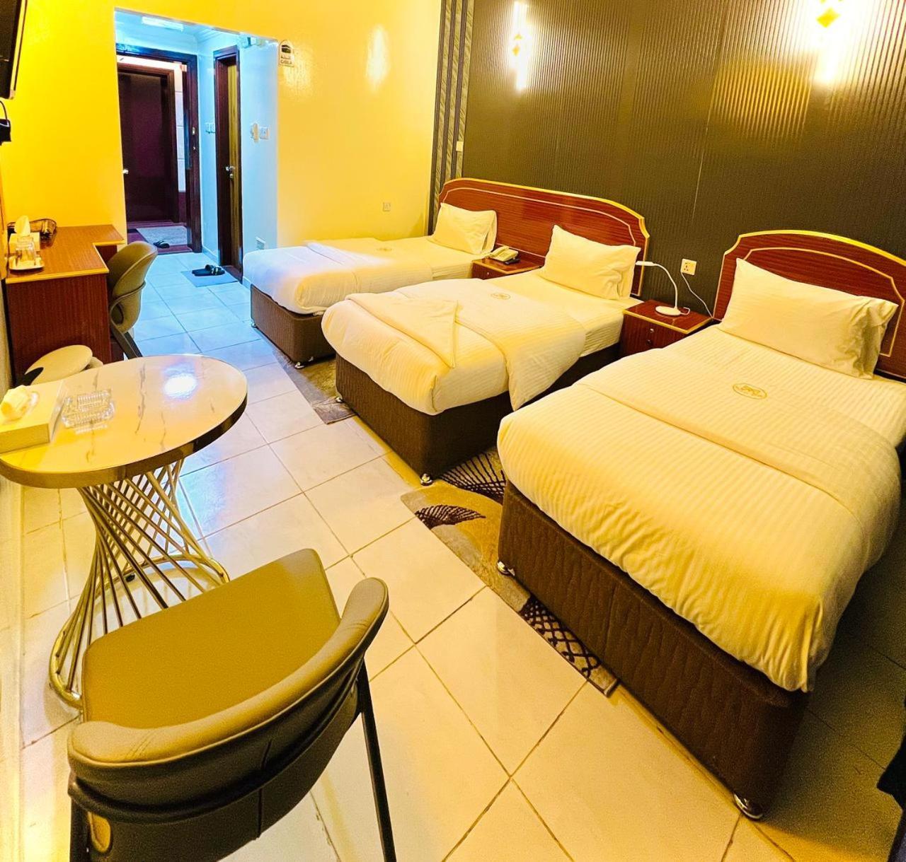 Galaxy Star Hotel 두바이 외부 사진