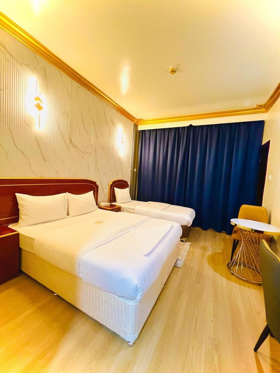 Galaxy Star Hotel 두바이 외부 사진