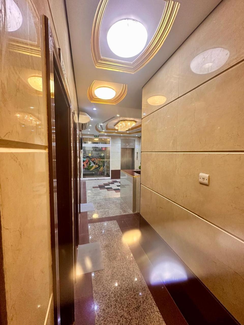Galaxy Star Hotel 두바이 외부 사진